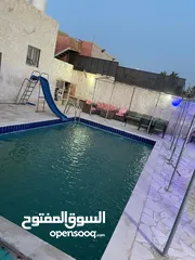  4 شاليهات جاهزة للبيع