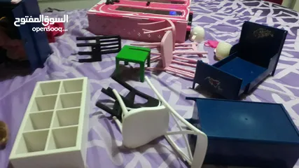  14 باربيات وملحقاتها بحاله جيده للبيع