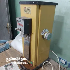  10 ماكينة طحن قهوة النتشة شبه وكالة  الله يبارك شغالة 100% فيها مجال في السعر بشيء بسيط