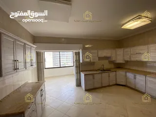  4 شقة من فيلا - ام أذينة - 3نوم 1ماستر - 350م - ارضي - مدخل مستقل - قرب الخدمات