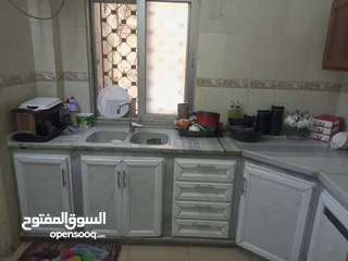 9 شقة للبيع  حي الحسين