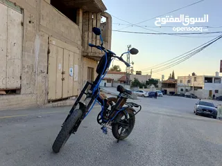 1 بسكليت كهربائي الحجم الكبير نوع : MASTER