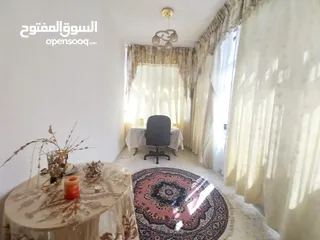  8 شقة مفروشة للإيجار في الشميساني  ( Property 34714 ) سنوي فقط