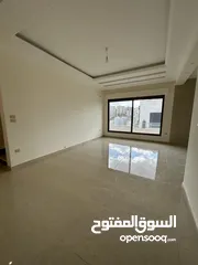  3 شقة سوبر ديلوكس طابق ثالث مع رووف بإطلالة دائمة باجمل مناطق ابو نصير