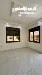  11 شقق جديده من المالك/ مجمع عمان مقابل الكارفور