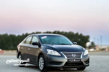  1 Nissan Sentra 1.6L 2020 GCC Original Paint accident free in excellent condition 662 P.M