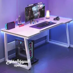  3 طاولة جيمينغ / مكتب كمبيوتر – تريند السيت أب العصري  إذا بدك مكتب يجمع بين الشكل الفخم والعملية