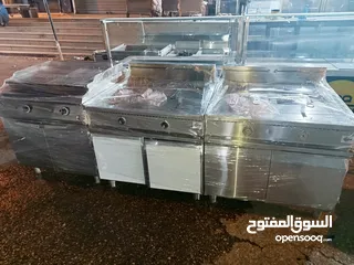  30 موجود عدد مطاعم عابدين وايطالي وتركي وعدد سوبر ماركت وفي تفصيلحسب الطلب والمواصفات