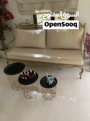  11 اثاث صالون او حلاق او مساج مستعمل للبيع