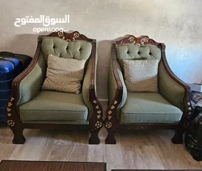  3 كنب سبع مقاعد مع مرايه انتريه جديد