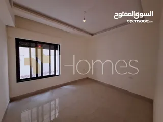  4 شقة مع ترس للبيع في عبدون بمساحة بناء 107م