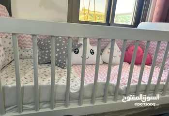  2 سرير اطفال للبيع