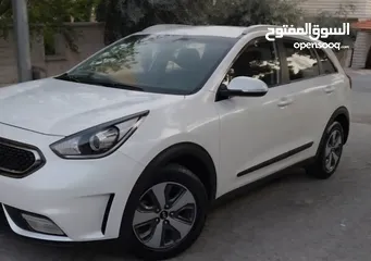  1 كيا نيرو 2017