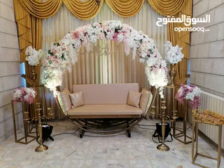  30 كوشة دائرية بتنسيق ورد مميز مع كامل اكسسوراتها