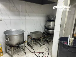  29 مطعم مأكولات يمنيه للبيع مع معدات كاملة في شارع الإذاعة بجانب بن العميد