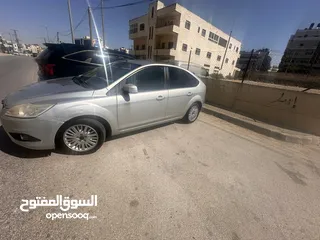  4 فورد فوكس عداد قليل