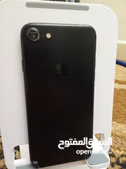  1 آيفون 7بحاله جيده
