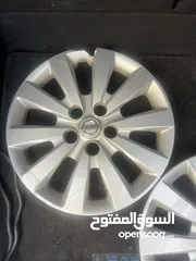  3 طاسات نيسان ليف للبيع