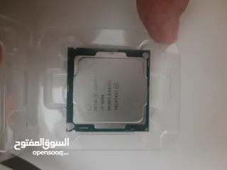  1 Intel CoreTM i3-8100 Processor  6M Cache, 3.60 GHz
