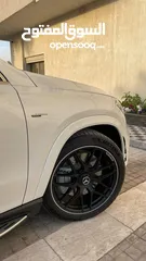  7 Mercedes-Benz GLE 53 COUPE AMG