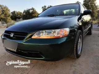  16 هوندا اكورد 1998 للبيع
