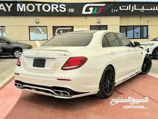  6 Mercedes E63s