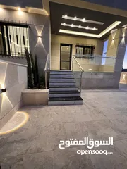  2 بالاقساط لمدة 3 سنوات مع دفعة نصف القيمة ارضي مع ترس خلف المدارس العالمية