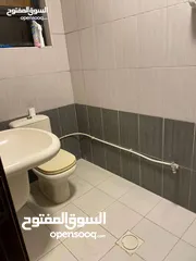  2 شقه فارغه للإيجار