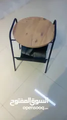  6 طاولة مع سلة Table with basket