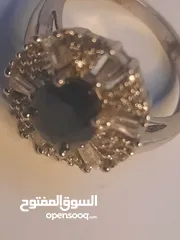  9 خاتم ستاتي ياقوت ازرق مع حواف الماس + فضه925
