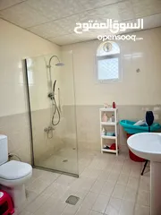  27 بيع فيلا في منطقة الغبيبة