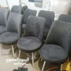  1 8كراسي سفرة بحالة ممتازة