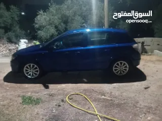  5 اوبل استرا H