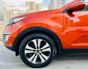  10 KIA SPORTAGE 2013 ORANGE GCC WITH SUNROOF