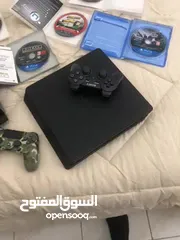  6 Play station 4 and play station 3 with Equipment