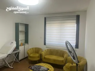  3 صالون تجميل للبيع بسعر مغري جدا