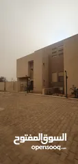  4 أربع فيلات سكنية جنب بعضهم للإيجار في مدينة طرابلس منطقة عين زارة طريق هابي لاند وجامع بلعيد