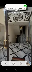  27 شقه جديده فخمه للايجار