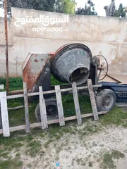  18 معدات بناء