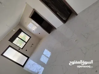  9 شقق سكنيه للبيع