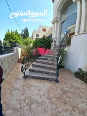  3 شقة * للايجار * ارضية * دابوق * مع حديقة