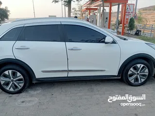  3 كيا نيرو كهرباء 2021