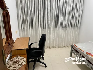  4 شقة مفروشة للايجار - لطالبات جامعة فقط