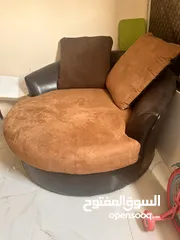 1 Round sofa