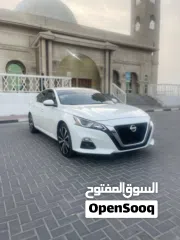  2 Nissan altima 2022 GCC SR