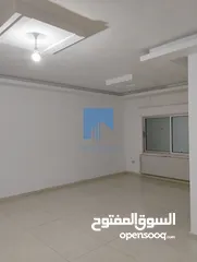  16 شقة فاخرة للبيع في الجاردنز طابق ثالث 180م تشطيب سوبر ديلوكس لم تسكن