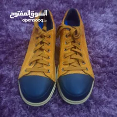  2 للبيع – حذاء نسائي من Timberland PRO  مقاس 37.5  مقدمة حديدية
