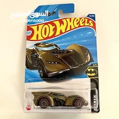  5 HOTWHEELS FOR SALE INCLUDED A TREASURE HUNT