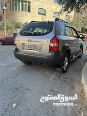 7 هيونداي توسان 2009 دهان كامل جديد ici بريطاني أصلي / تم عمل صيانة كاملة للسيارة ميكانيك توب التوب