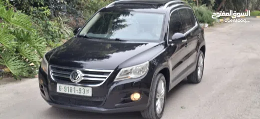  20 جيب تيجوان موديل 2010-اتومتيك-ماتور 2000تربوا -بنزين فل فل اضافات مع فتحة سقف بنوراما-فحص شركة ونخب